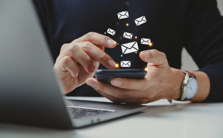 Sử dụng email marketing
